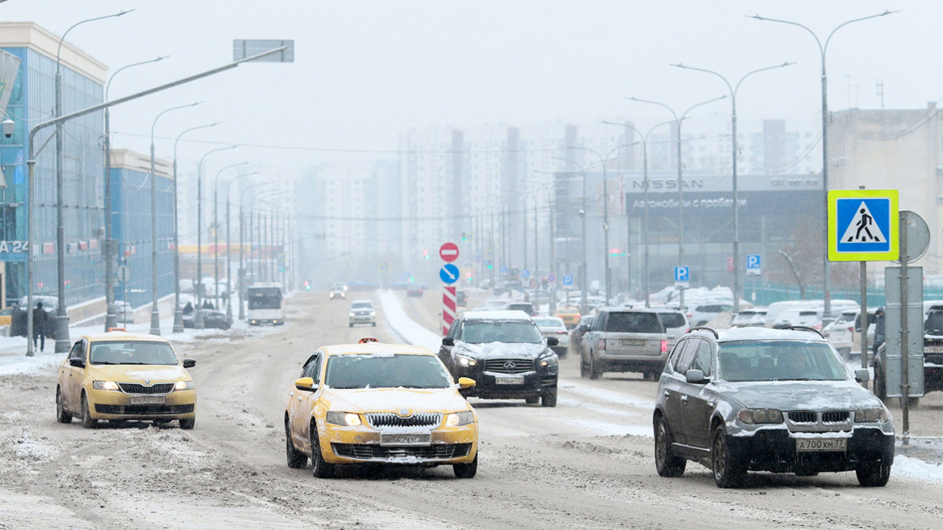 Rusya genelinde taksi ücreti % 20 pahalandı