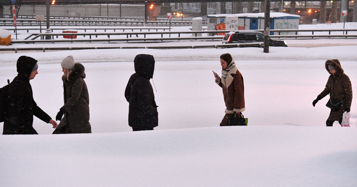 Moskova'da kar kalınlığı 67 cm'ye çıktı, rekor sıcak kapıda